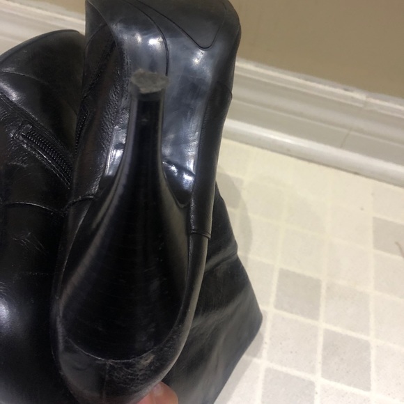 Nine West boots - Picture 9 of 11